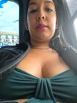 Bella keny online show from February 26, 6:32 pm