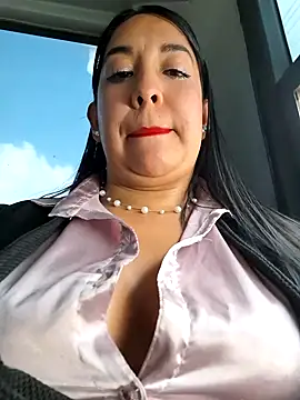 Bella keny online show from March 8, 8:14 pm