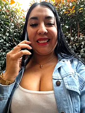 Bella keny online show from September 13, 6:29 pm