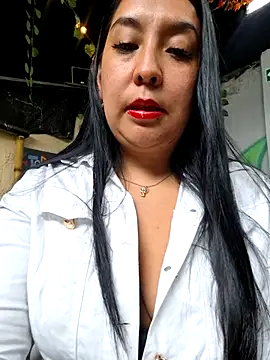 Bella keny online show from October 13, 6:41 pm