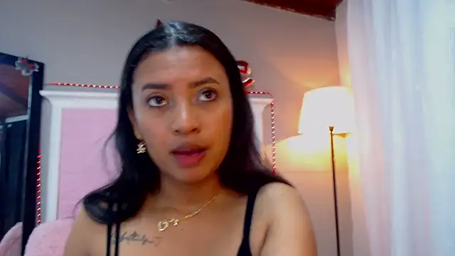 Snapshot of JessyZoe chatting on March 8, 11:58 am JessyZoe online show from March 8, 11:58 am