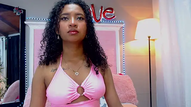 Snapshot of JessyZoe chatting on March 18, 12:25 pm JessyZoe online show from March 18, 12:25 pm
