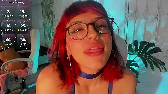 cute hollywood online show from September 21, 8:21 pm