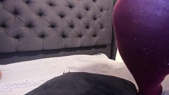 EmaGw online show from February 26, 2:59 am