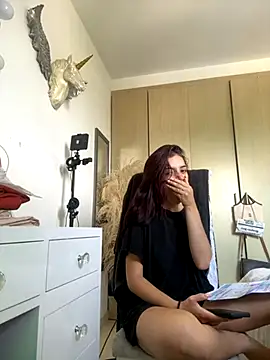 Snapshot of dakota_le chatting on November 27, 12:51 pm dakota le online show from November 27, 12:51 pm