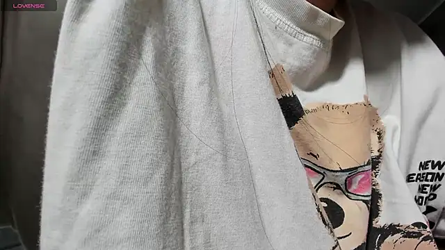 Snapshot of SexxyMeriem chatting on February 4, 6:17 pm SexxyMeriem online show from February 4, 6:17 pm