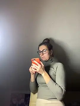 ur pleasure  online show from December 10, 7:22 pm