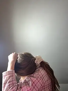 ur pleasure  online show from January 27, 8:39 pm