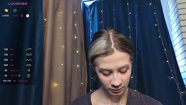 christy memeow online show from April 12, 1:16 pm