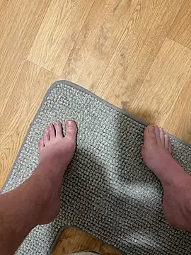 Snapshot of Feettlover69 chatting on March 4, 6:30 am Feettlover69 online show from March 4, 6:30 am