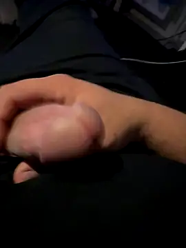 Snapshot of Sebastian24589 chatting on November 24, 3:23 pm Sebastian24589 online show from November 24, 3:23 pm