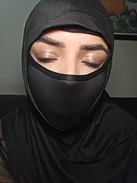 Snapshot of Uzra_hayed chatting on November 23, 4:45 am Uzra hayed online show from November 23, 4:45 am