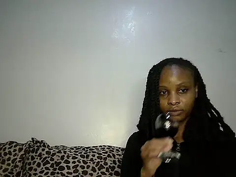 Snapshot of Toxique_ chatting on October 22, 11:59 pm Toxique online show from October 22, 11:59 pm