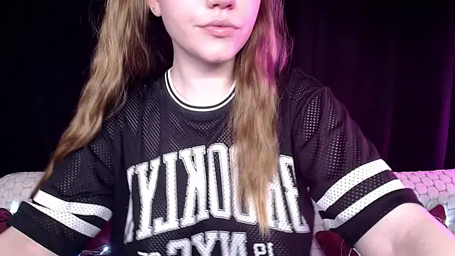 SindiWatsoon online show from December 19, 12:23 pm