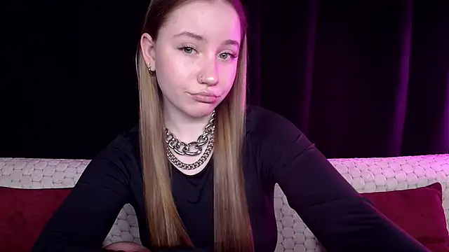 SindiWatsoon online show from January 22, 1:11 pm