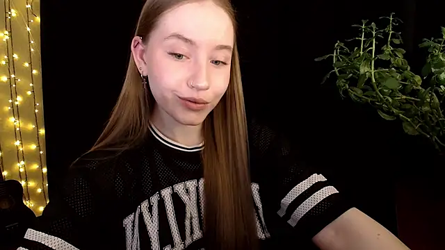 SindiWatsoon online show from September 23, 8:17 am