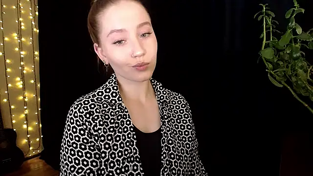 SindiWatsoon online show from October 29, 12:29 pm