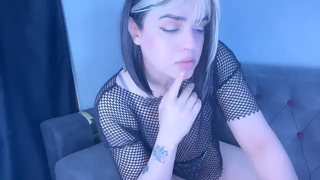 Snapshot of Arab_tgirl chatting on November 22, 11:04 pm Arab tgirl online show from November 22, 11:04 pm