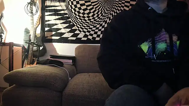 Snapshot of soulfuck92 chatting on March 16, 8:32 pm soulfuck92 online show from March 16, 8:32 pm