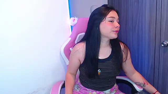 Snapshot of nahia__2 chatting on November 22, 9:58 pm nahia 2 online show from November 22, 9:58 pm