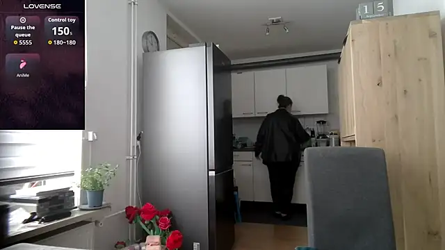 MilfGina online show from September 16, 8:04 am