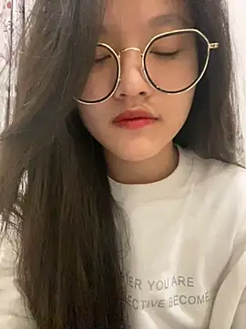 Krixxi22 online show from December 19, 3:52 pm