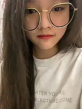 Krixxi22 online show from December 30, 3:35 pm