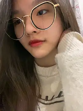 Krixxi22 online show from February 5, 2:59 pm