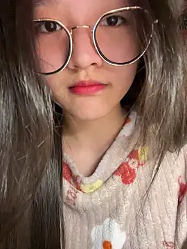 Krixxi22 online show from March 7, 2:03 pm