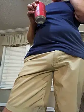 Snapshot of Realybigdill chatting on September 13, 12:43 am Realybigdill online show from September 13, 12:43 am