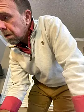 Snapshot of Realybigdill chatting on December 1, 1:10 am Realybigdill online show from December 1, 1:10 am