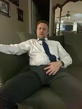 Realybigdill online show from March 31, 3:52 am