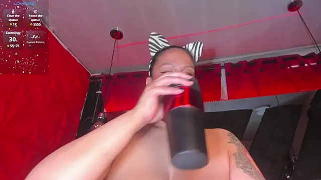 Taylor-hardcore online show from January 27, 2:13 pm