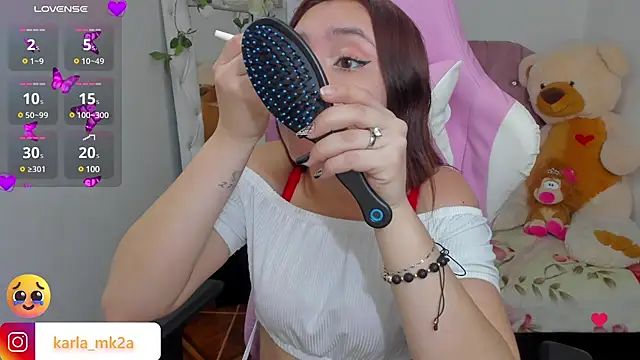 Snapshot of karla_cute01 chatting on March 15, 6:21 pm karla cute01 online show from March 15, 6:21 pm