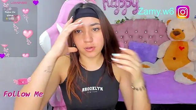 Snapshot of karla_cute01 chatting on September 18, 9:06 pm karla cute01 online show from September 18, 9:06 pm