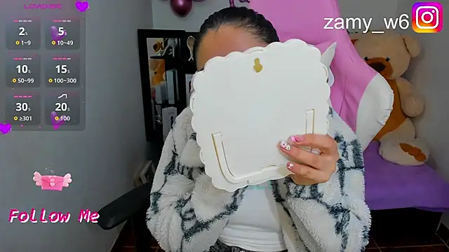 Snapshot of karla_cute01 chatting on November 20, 5:07 am karla cute01 online show from November 20, 5:07 am