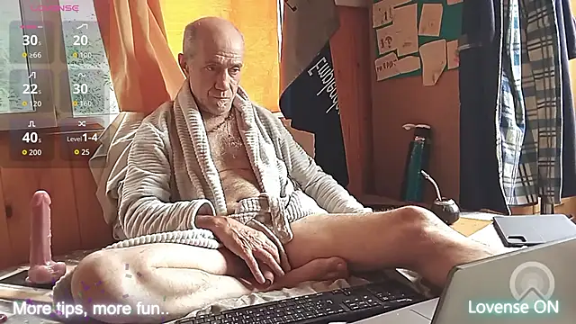 Snapshot of papifacu chatting on November 27, 11:23 am papifacu online show from November 27, 11:23 am