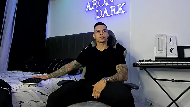 Aron Dark online show from January 10, 12:27 am