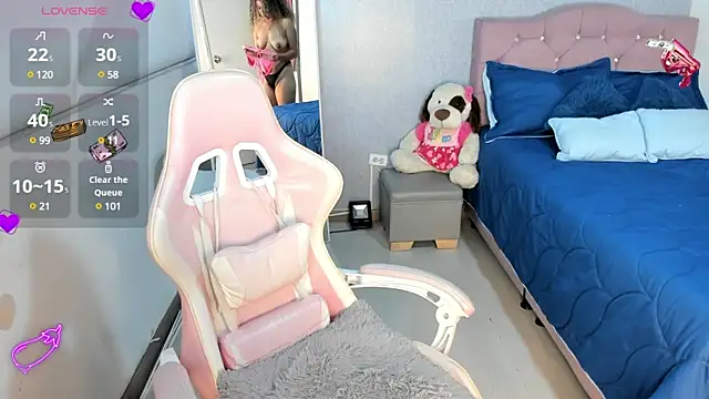 Kenia tompson01 online show from February 18, 5:31 pm