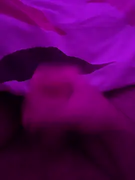 Snapshot of Deralboaus01 chatting on December 12, 10:42 pm Deralboaus01 online show from December 12, 10:42 pm