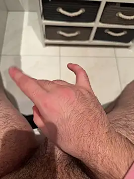 Snapshot of Deralboaus01 chatting on February 23, 1:02 am Deralboaus01 online show from February 23, 1:02 am