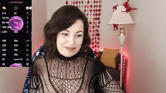 Snapshot of Emily_Midlton chatting on March 4, 5:24 pm Emily Midlton online show from March 4, 5:24 pm