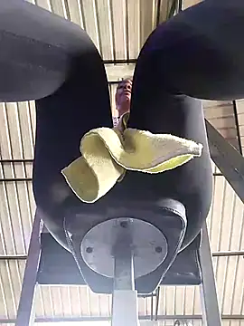 Berry Bans online show from March 13, 5:28 pm