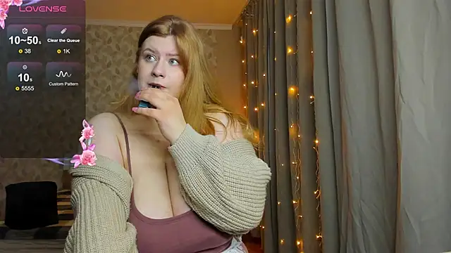 Snapshot of MariaStuart chatting on December 20, 9:49 am MariaStuart online show from December 20, 9:49 am