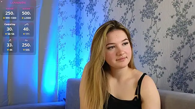 Snapshot of flawless_angell chatting on December 28, 10:55 pm flawless angell online show from December 28, 10:55 pm