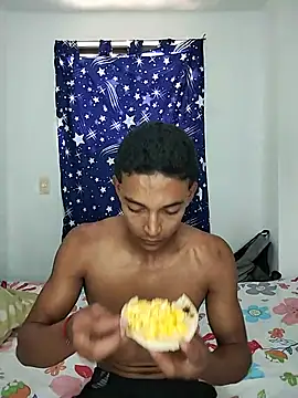 Demiansteven2 online show from May 18, 4:57 pm