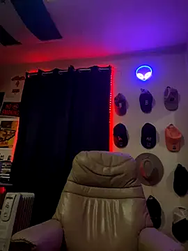 Snapshot of GersonGil1 chatting on October 28, 3:10 am GersonGil1 online show from October 28, 3:10 am