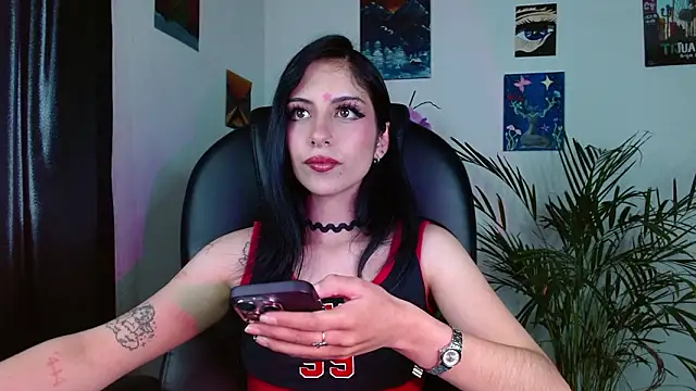 Ary Pieerce online show from March 25, 8:59 pm