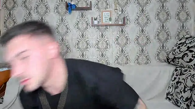 Jonmusclemaster online show from December 3, 10:17 am