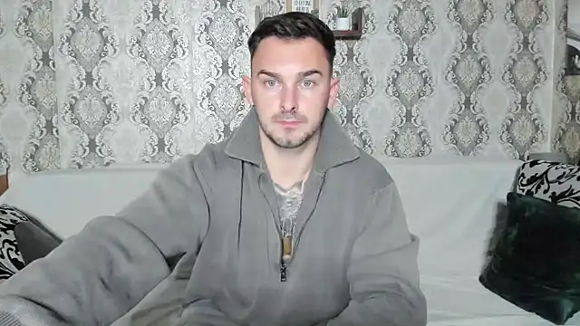 Jonmusclemaster online show from December 9, 8:44 pm